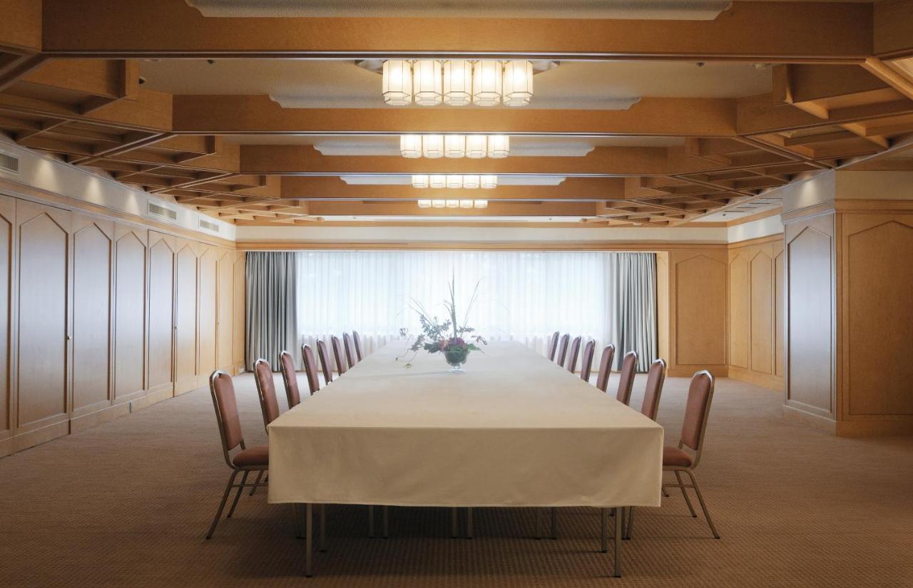 Suimeikan Gero Exterior foto The boardroom of the Prime Minister